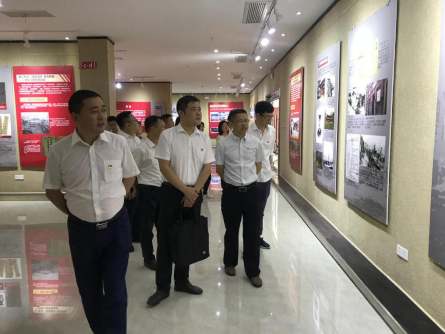 图片4.png 图片4.png